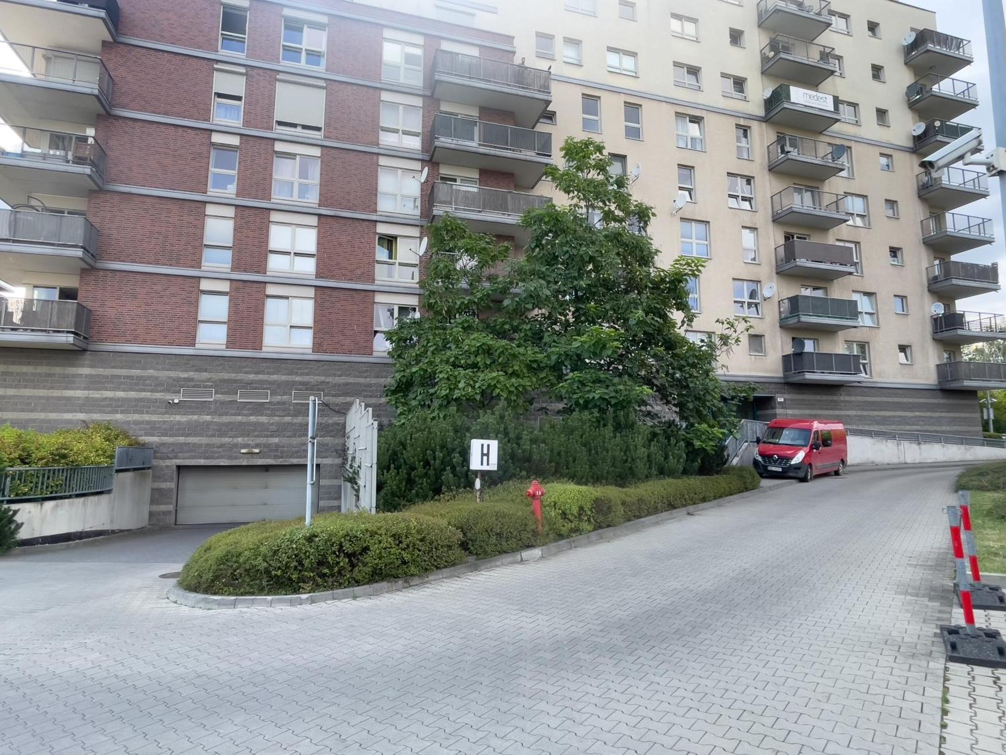 Urban Apartments Premium Baildona No 11 Free Garage, Self Check-In Katowice Buitenkant foto